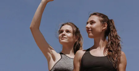 Long-term Benefits of Emsculpt Neo vs Traditional Weight Loss Programs